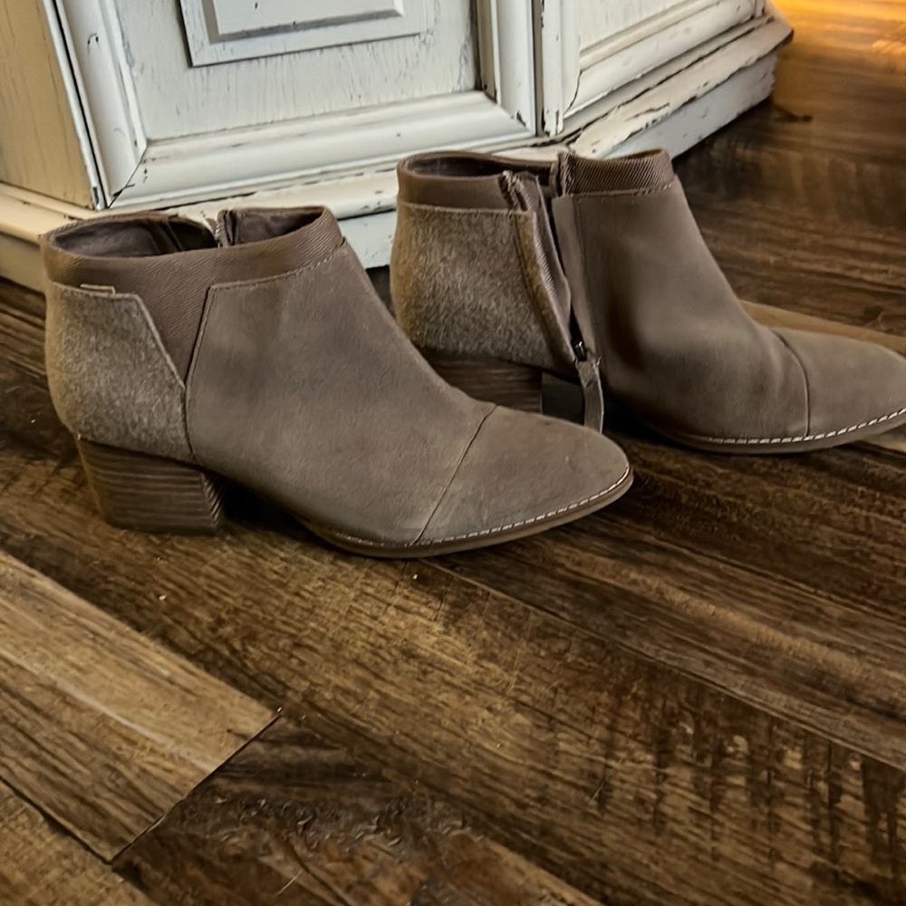 Toms Boots FALL FASHION